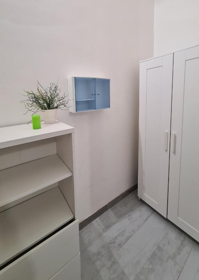 Apt Re Di Roma Kültér fotó